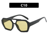 Oversized Leopard Frame Sunglasses – Bold Summer Eyewear for Beach & Vacation Style